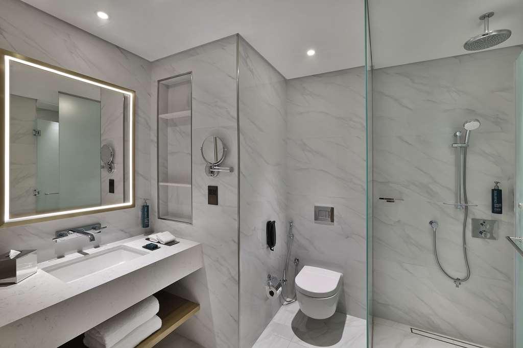 Hilton Garden Inn Dubai Business Bay Rom bilde