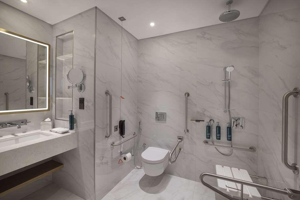 Hilton Garden Inn Dubai Business Bay Rom bilde